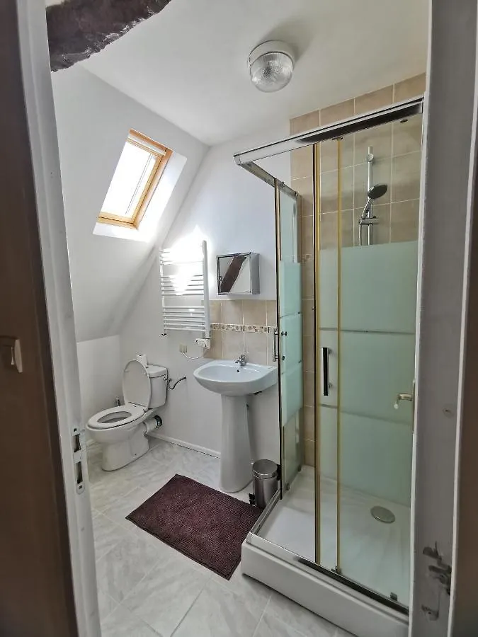 Jolie Maison De Village Megrit